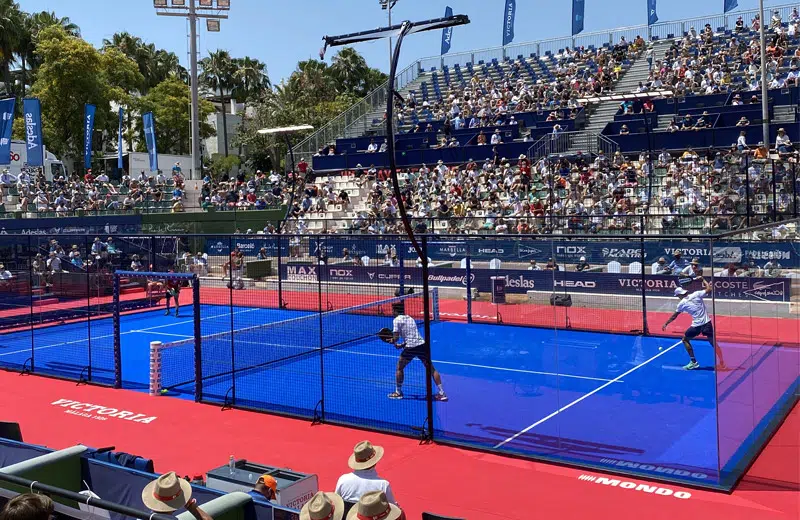 What's the difference between padel and pickleball?