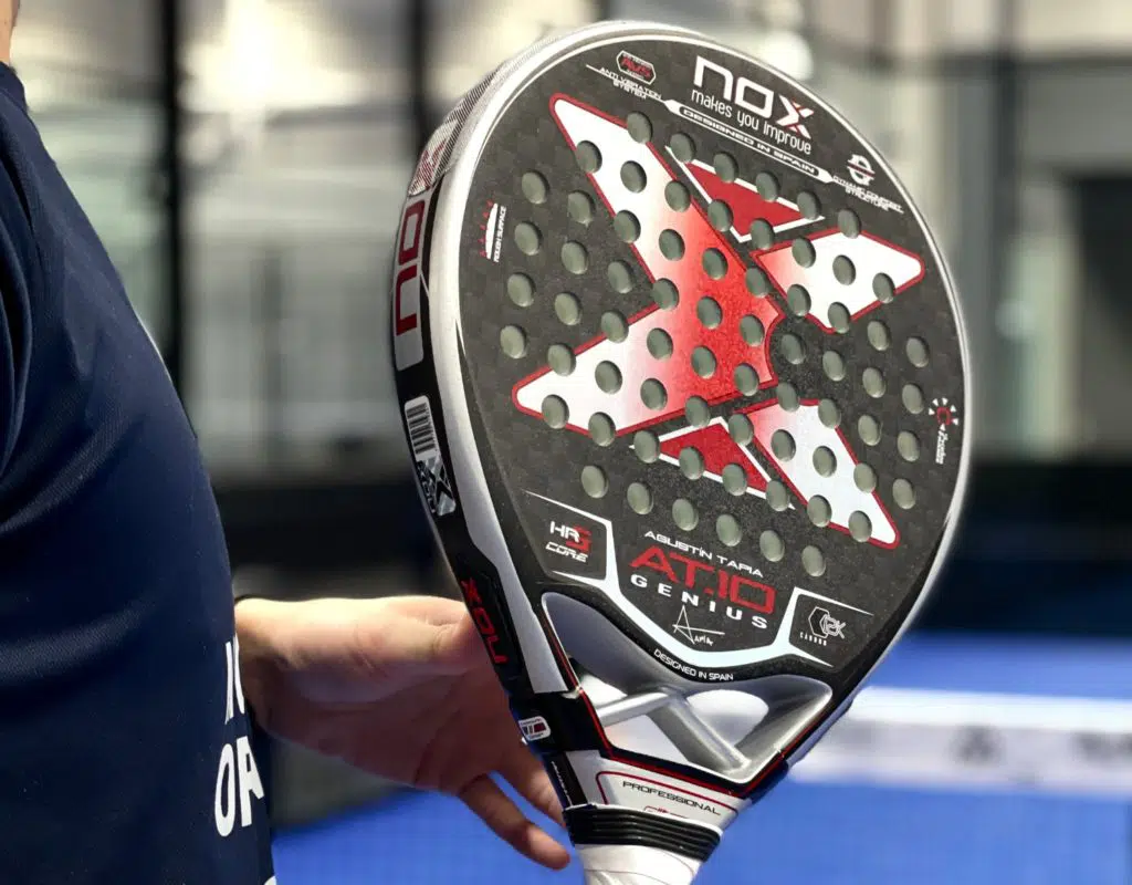 Test och recension av padelracket Nox AT10 Genius Arena 2022.